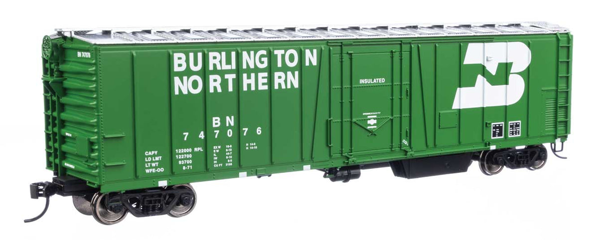 Walthers Mainline HO 910-3778 50' AAR Mechanical Refrigerator Car, Burlington Northern #747076