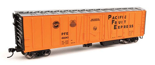 Walthers Mainline HO 910-3790 50' AAR Mechanical Refrigerator Car, Pacific Fruit Express #450043