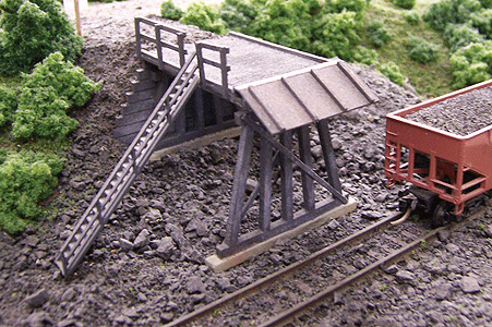Blair Line N 77 Truck Dump, Platform Kit, 2" Long x 1" Wide 5 x 2.5cm
