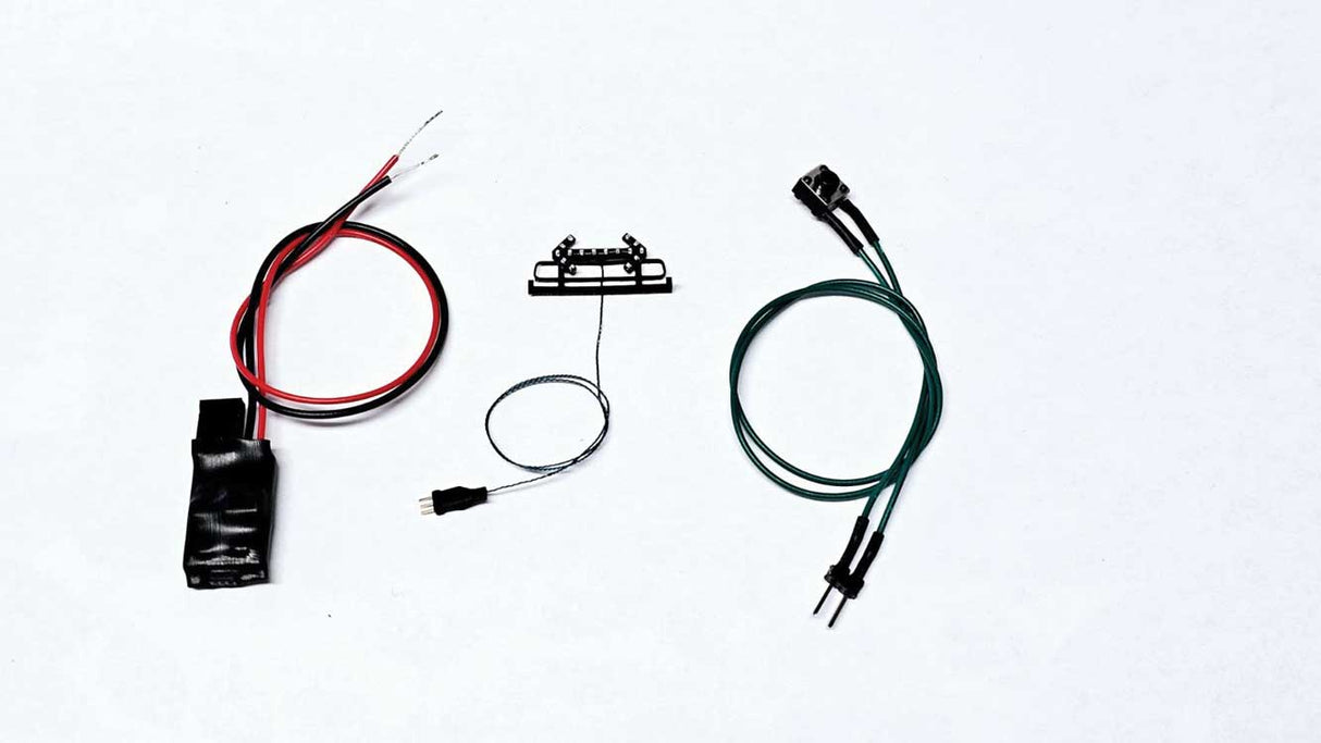 East Coast Circuits HO 9508 Arrow Board Stick Sign with Headache Rack, Fits Atlas & River Point Station Pickup Trucks