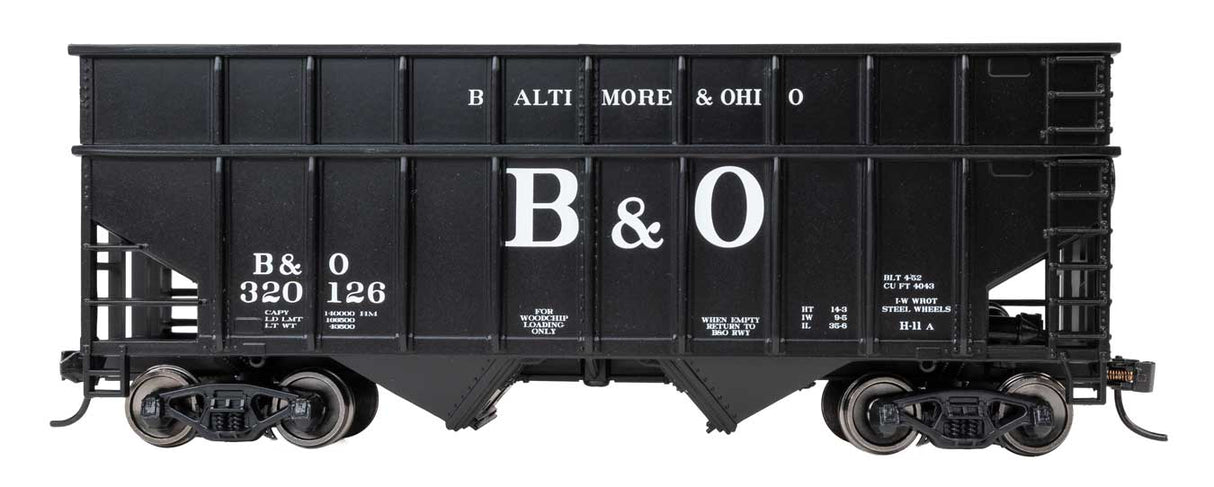 PREORDER Walthers Mainline HO 910-6811 36' Wood Chip Hopper, Baltimore & Ohio #320126 (black, Billboard B&O)