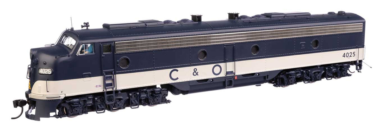 Walthers Proto HO 920-49910 EMD E8 A/A Set, Chesapeake and Ohio #4020/4025