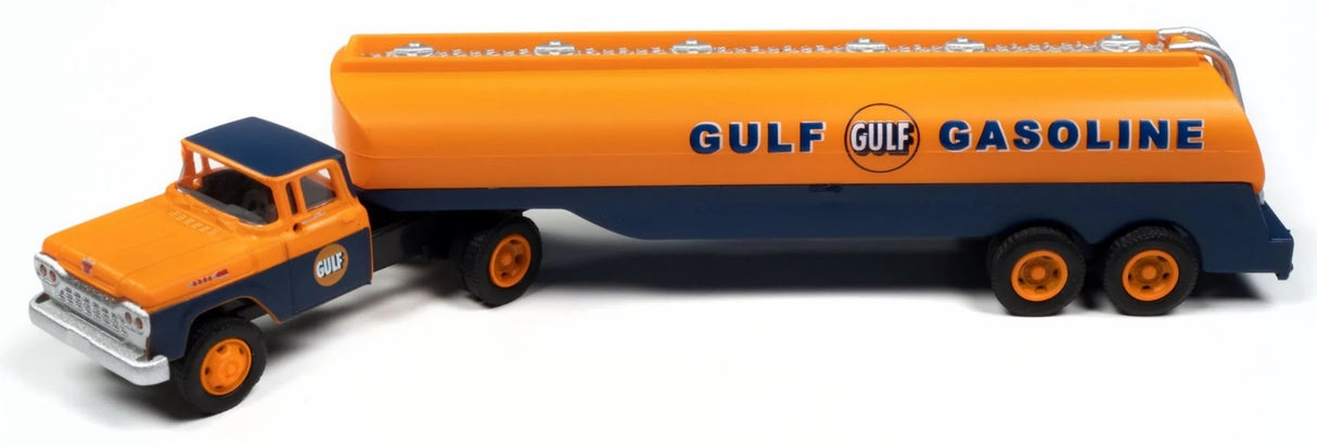 Classic Metal Works HO 31201 1960 Ford Tractor with Tanker Trailer, Gulf Oil