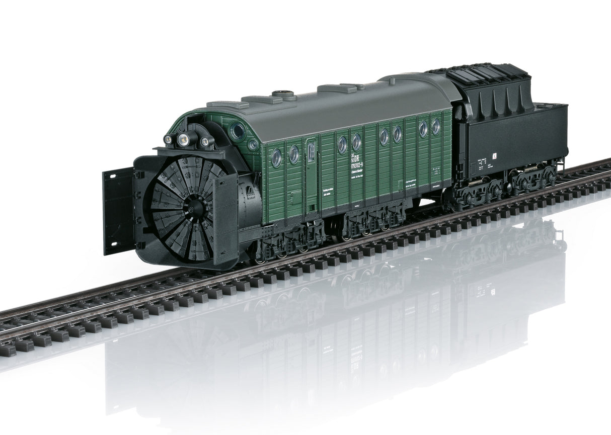 PREORDER Minitrix HO 24137 Henschel Steam Rotary Snowplow with Tender and Working Plow Wheel, Deutsche Reichsbahn | 270.00