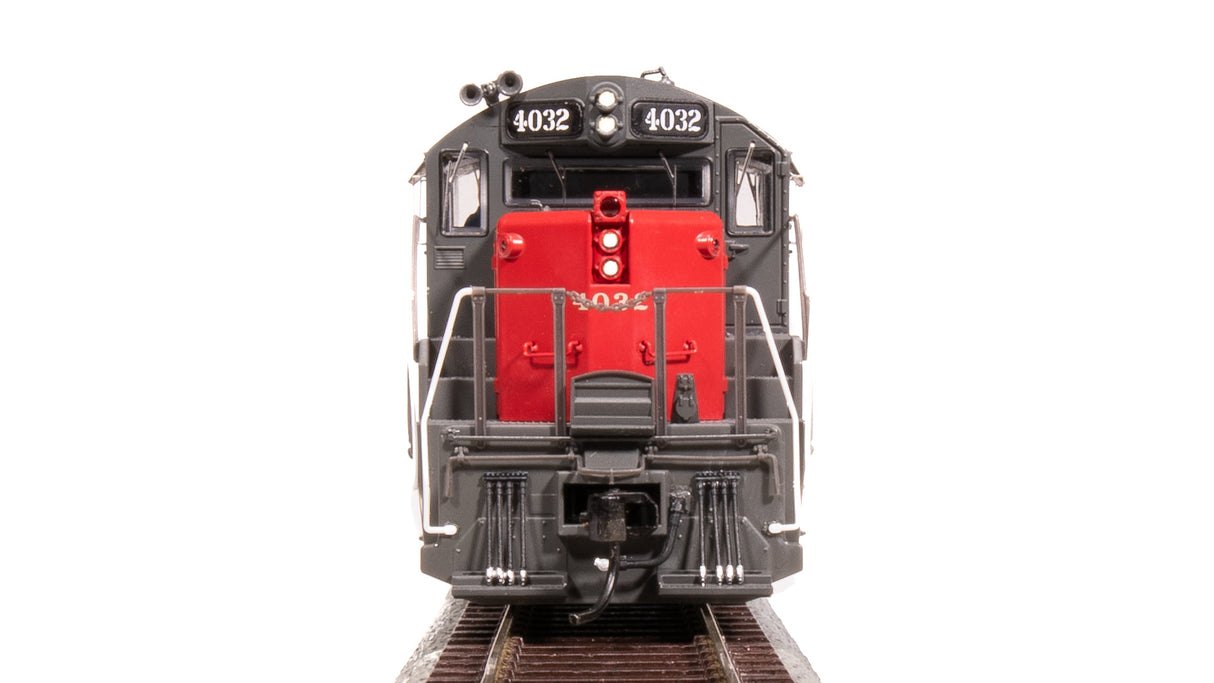 Broadway Limited Imports HO 7464 EMD GP20, Cotton Belt (SSW) #4032