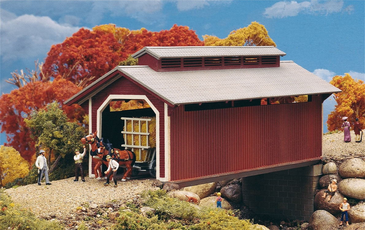 Walthers Cornerstone HO 933-3652 Willow Glen Covered Bridge Kit