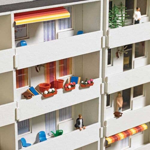 Busch HO 1836 Balcony Details Set, 80 Flowers, 6 Watering Cans, Tools, 4 Chairs, 2 Birdhouses and More